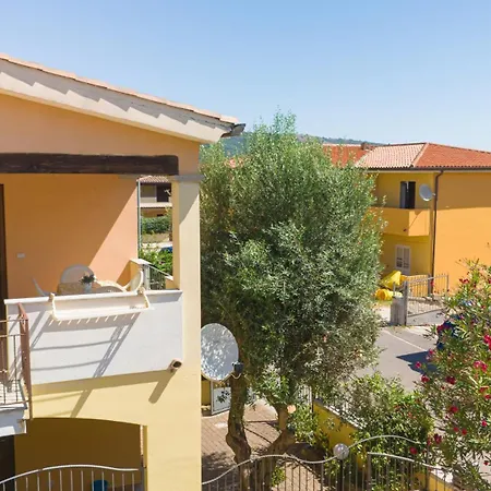 Viel Blue Escape شقة